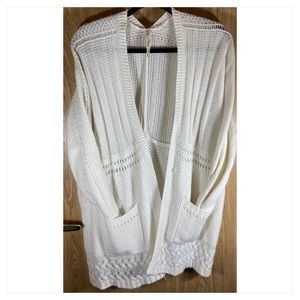 Pina Rossi Size XL White Cardigan